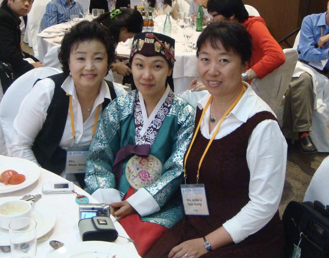 陪读夫人不好当，漂泊和寂寞让人化茧成蝶