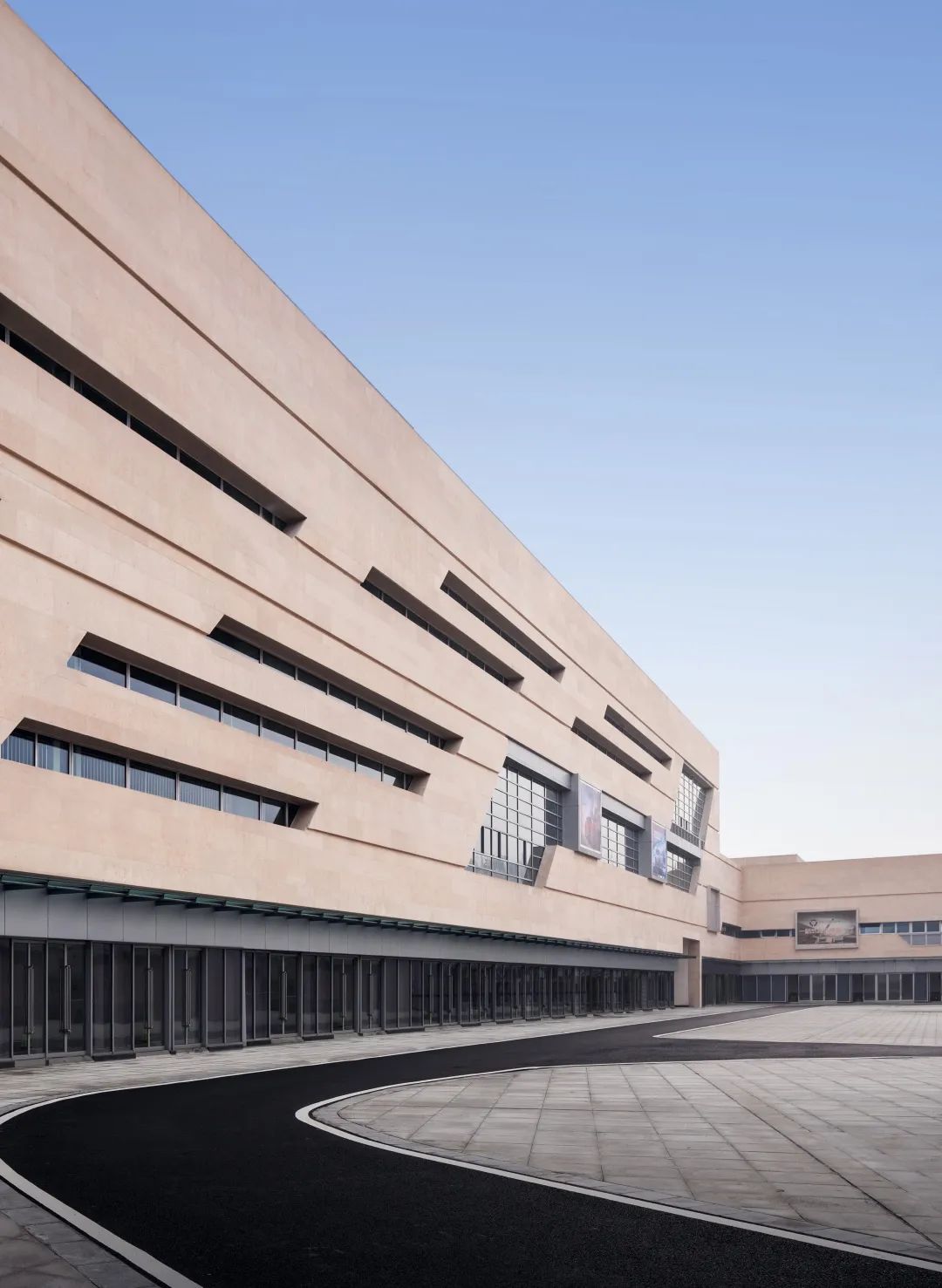 天益国际汽车城,三益汽车服务中心