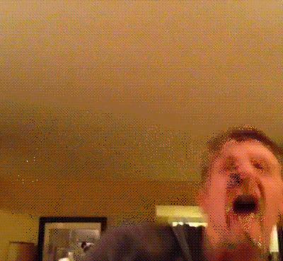 这部温情的撸猫片,让我哭得溃不成军,这是全世界猫*党**的胜利