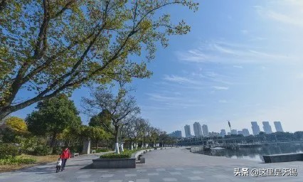 无锡网红打卡地彩虹跑道,无锡古运河健身步道