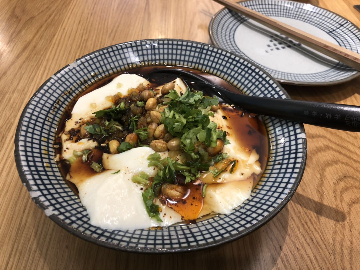 周末一人食，北京购物中心里的中式快餐，4个菜75元，贵吗？