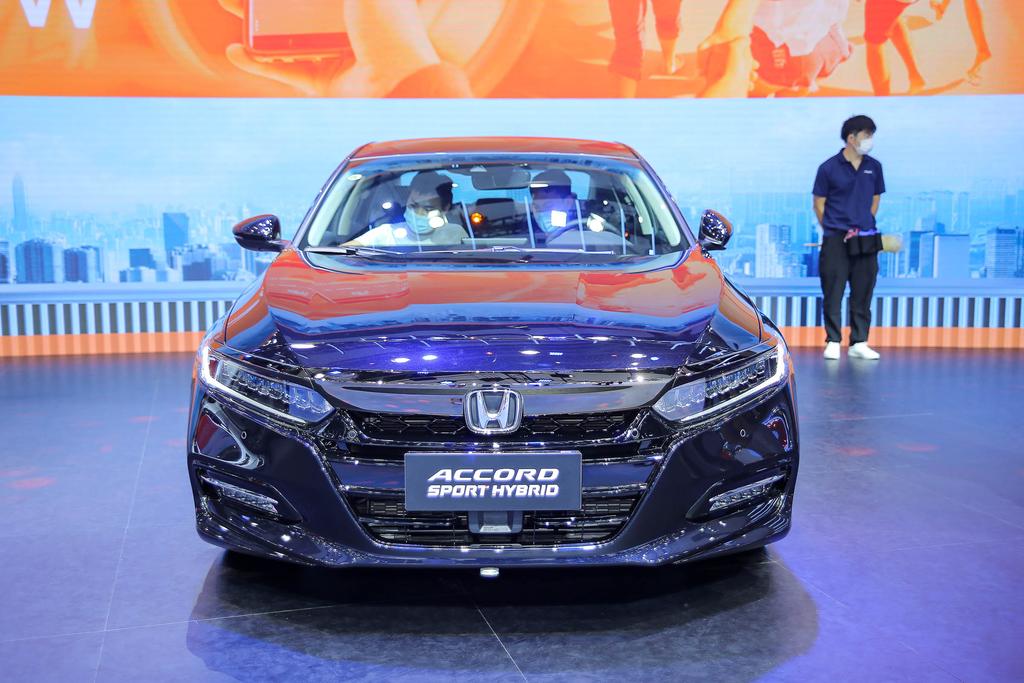 别克君威油耗到底怎么样,别克君威油耗2021款油耗怎么看