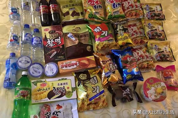 朝鲜消费高吗？游客带万元不够花，当地百姓月挣300为何衣食无忧