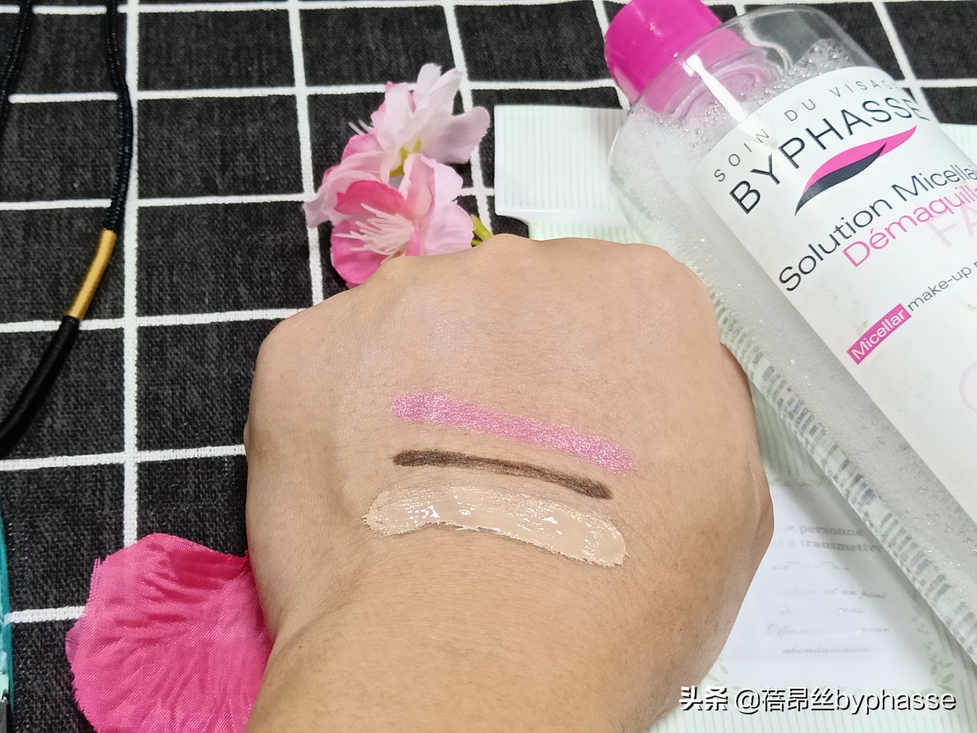 娜扎袁姗姗吴昕,娜扎自然堂雪肌追光