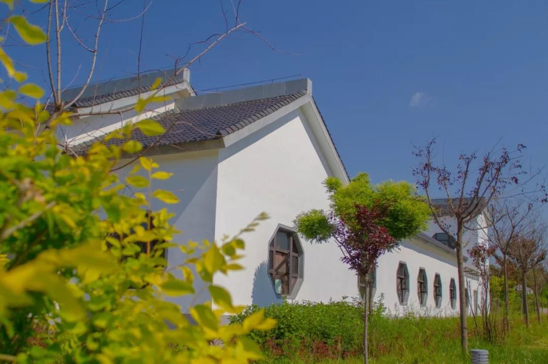 西安秦岭温泉度假山庄,西安桃花源休闲山庄