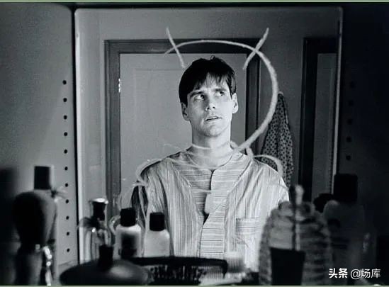 楚门的世界在电影史中的地位,现实版楚门的世界完整版