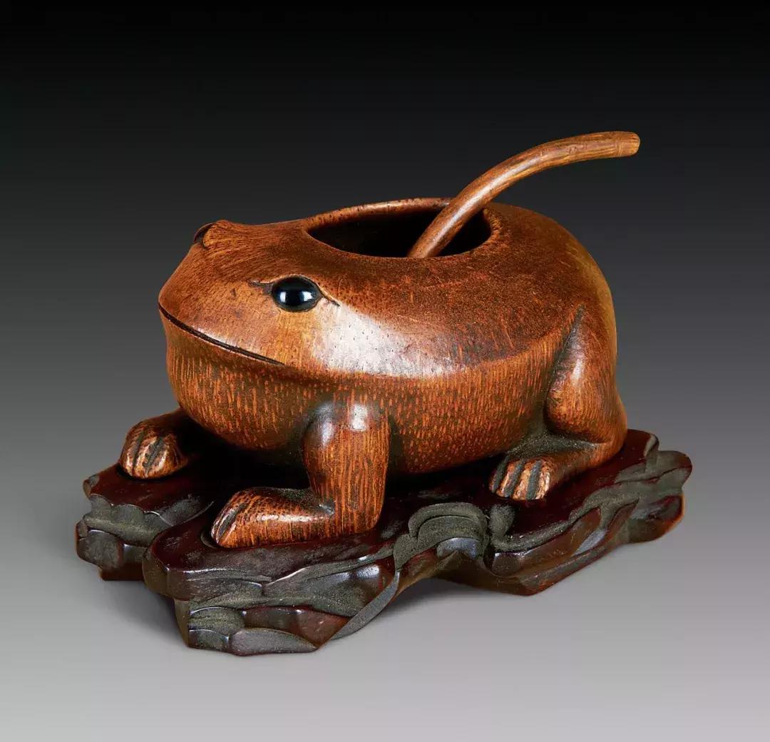 竹雕金蟾怎么玩,竹雕有盘玩价值吗