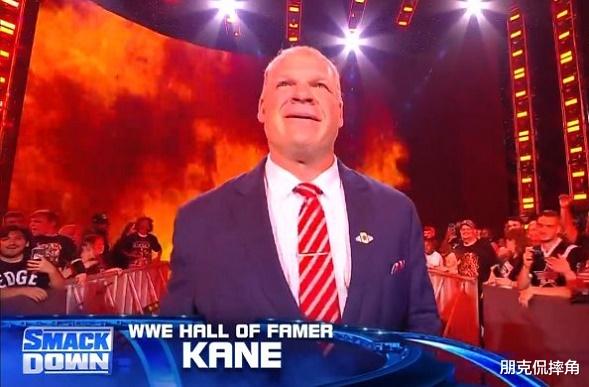 wwe辫子姐大战贝莱尔,wwe2021地狱牢笼大赛辫子姐