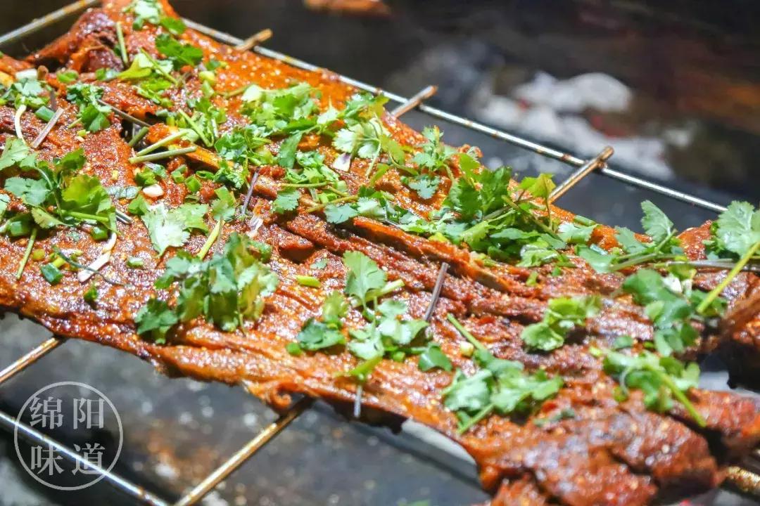 吃一只烤全羊,吃一只羊送一只羊