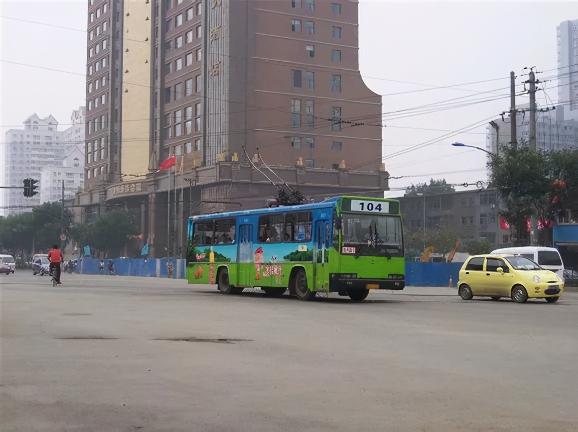 太原的滨河路的由来,太原记忆并州路六十年的变迁