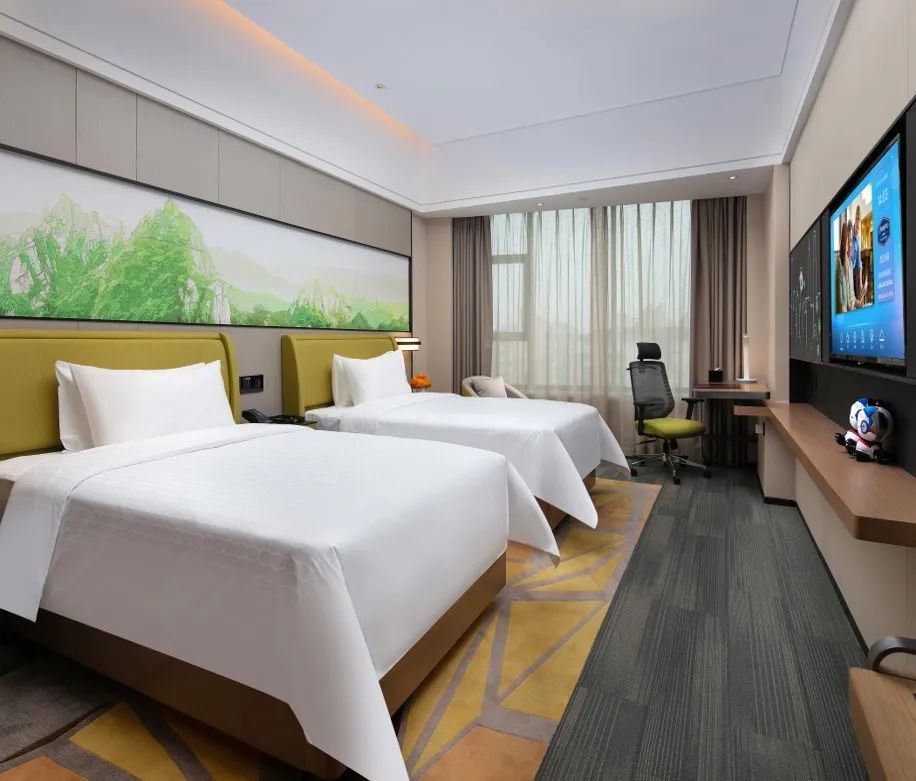 南昌青山湖希尔顿欢朋酒店宴会厅,南昌青山湖免费过夜