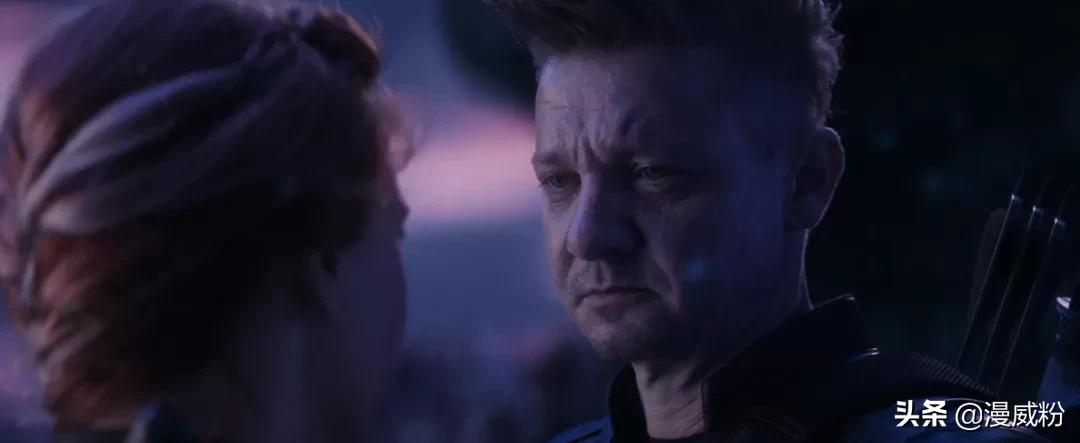 黑寡妇彩蛋鹰眼,黑寡妇与鹰眼寻找宝石那段