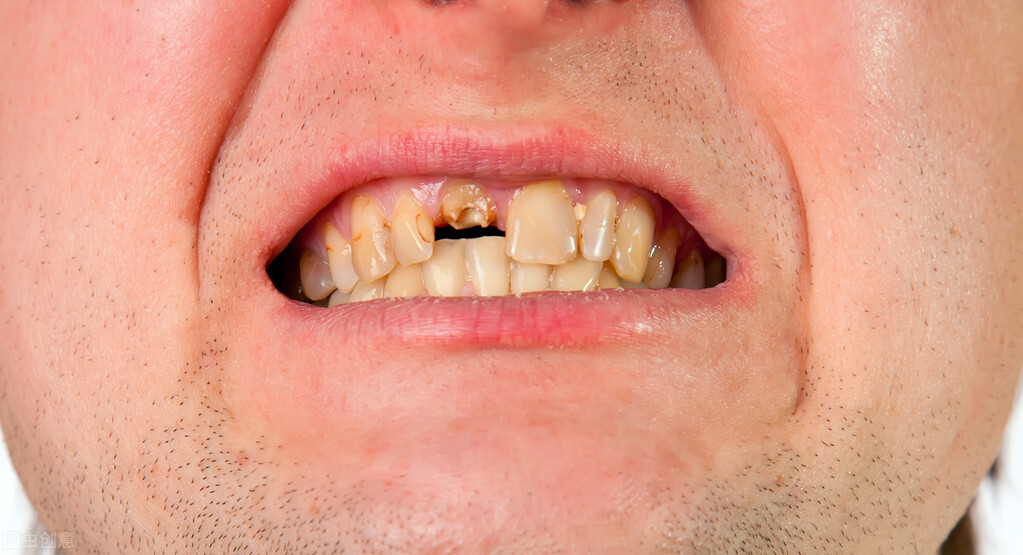 早晨起床口臭还有打嗝好像有气,早晨起床口干口苦口臭怎么解决