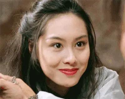 能放进包包的“美容院”，随时淡纹护眼，素颜美女少不了它