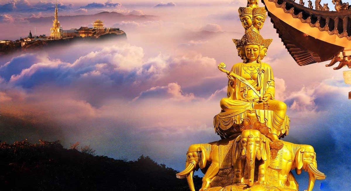 大巴车上买了“导游”的胶鞋,过会儿又来另一导游,说她才是真的