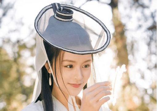 袭胸,下跪,尿裤子,新版《天龙八部》还能再恶心点吗?