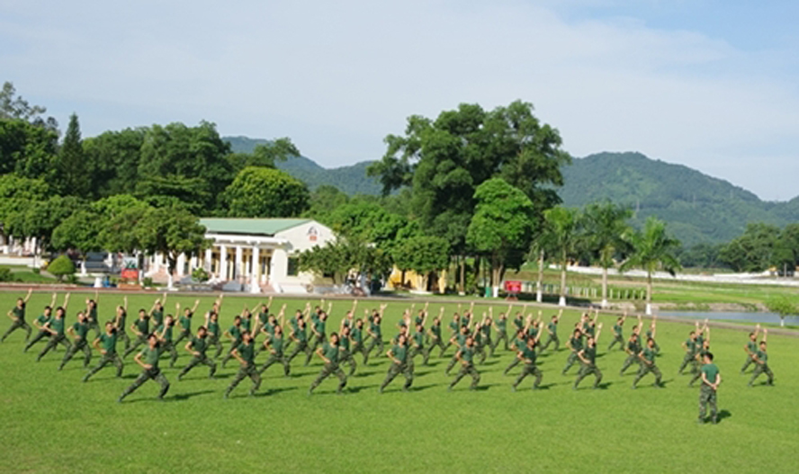 越军练兵,越军格斗训练