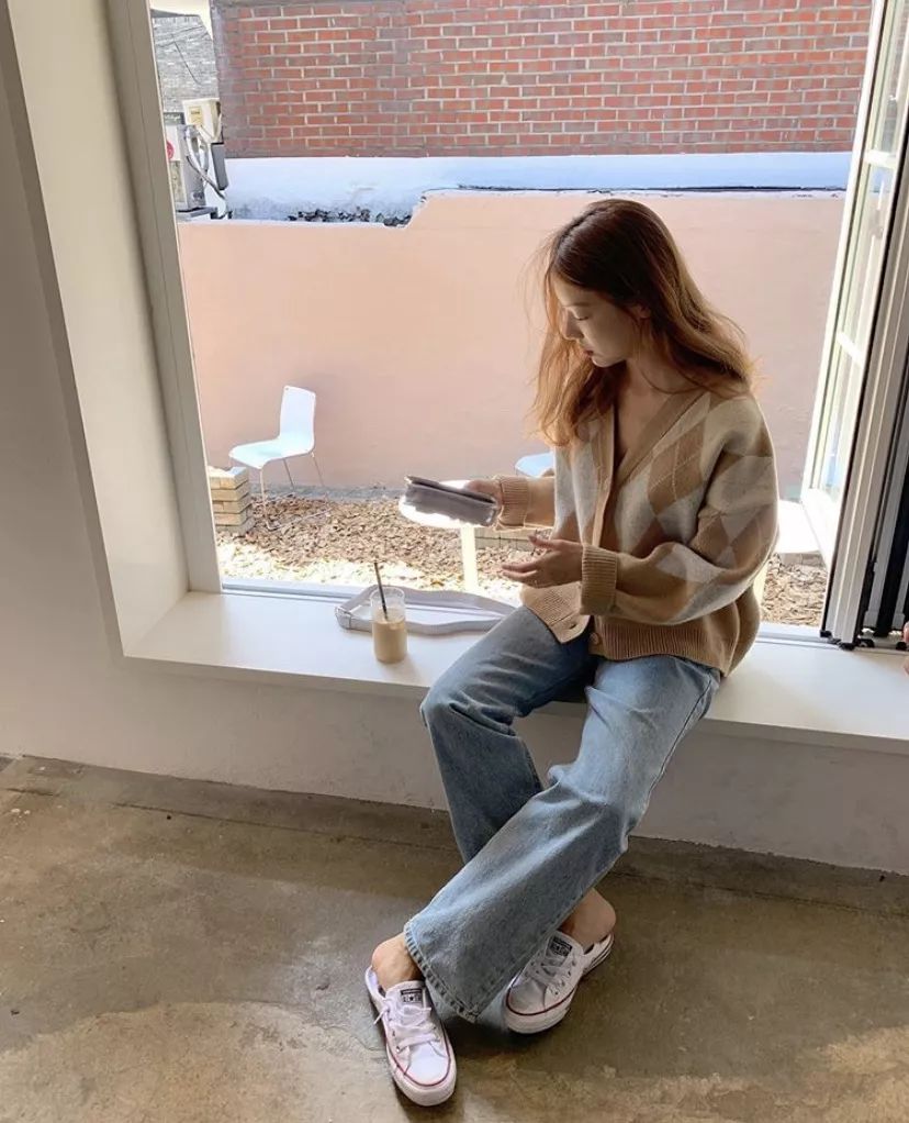 奶奶衫直筒裤搭配图,奶奶衫最洋气的搭配