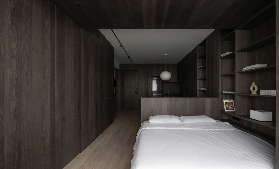 90平米两室一厅浅黑胡桃装修图,小户型现代简约胡桃木色