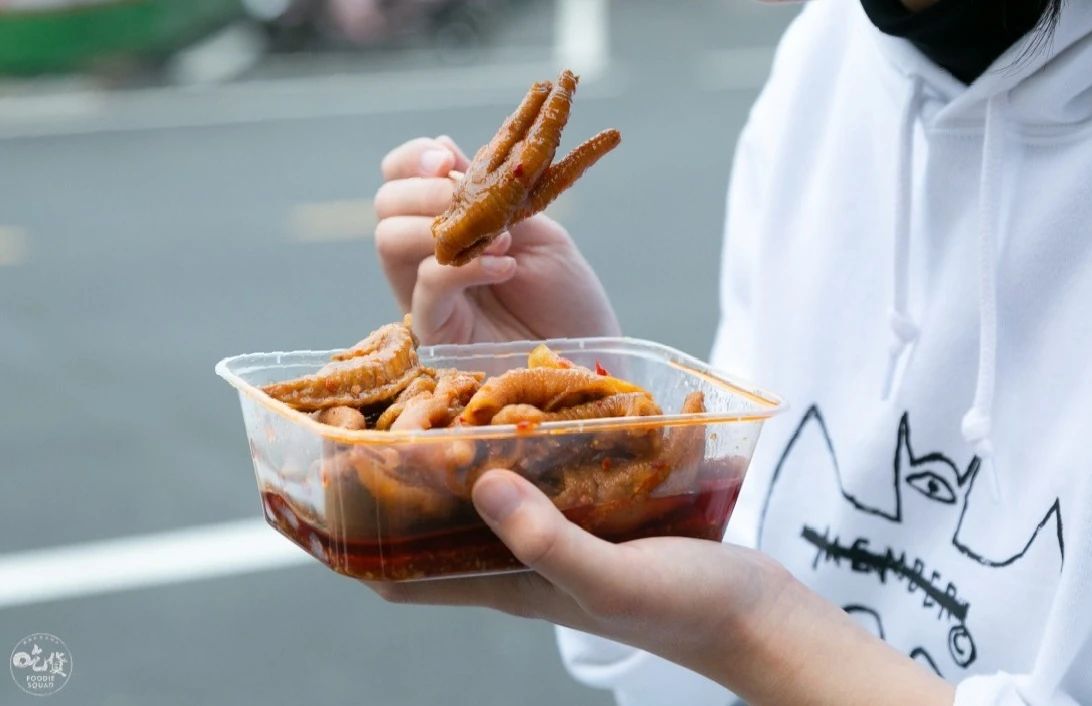 让让，襄阳鸡爪界一哥来了！9.9元尝鲜吃超美味爪爪