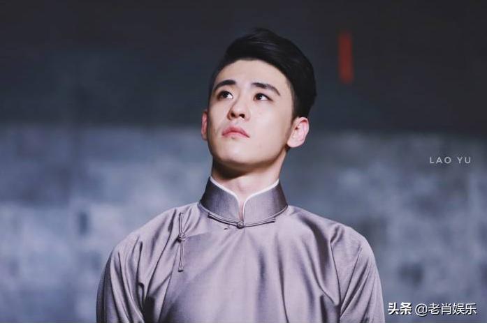 张云雷拿国难抖包袱,活动被暂停,艺先立德,粉丝没有借口洗白了