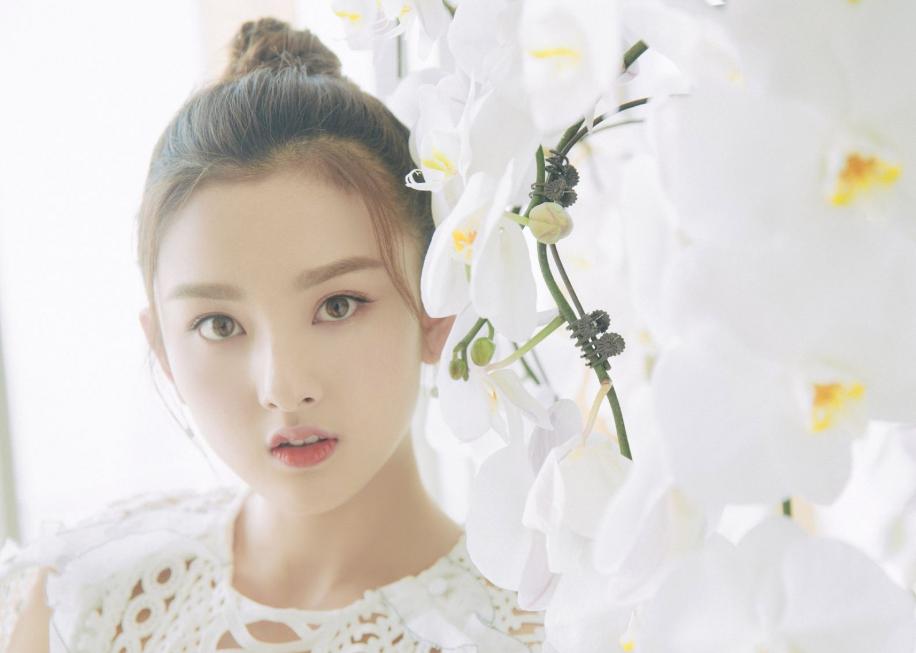 她是娱乐圈里的另类女演员,娱乐圈的新晋小花背景