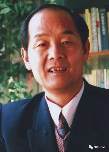 铜川市一中校长王明霞,铜川市一中校长