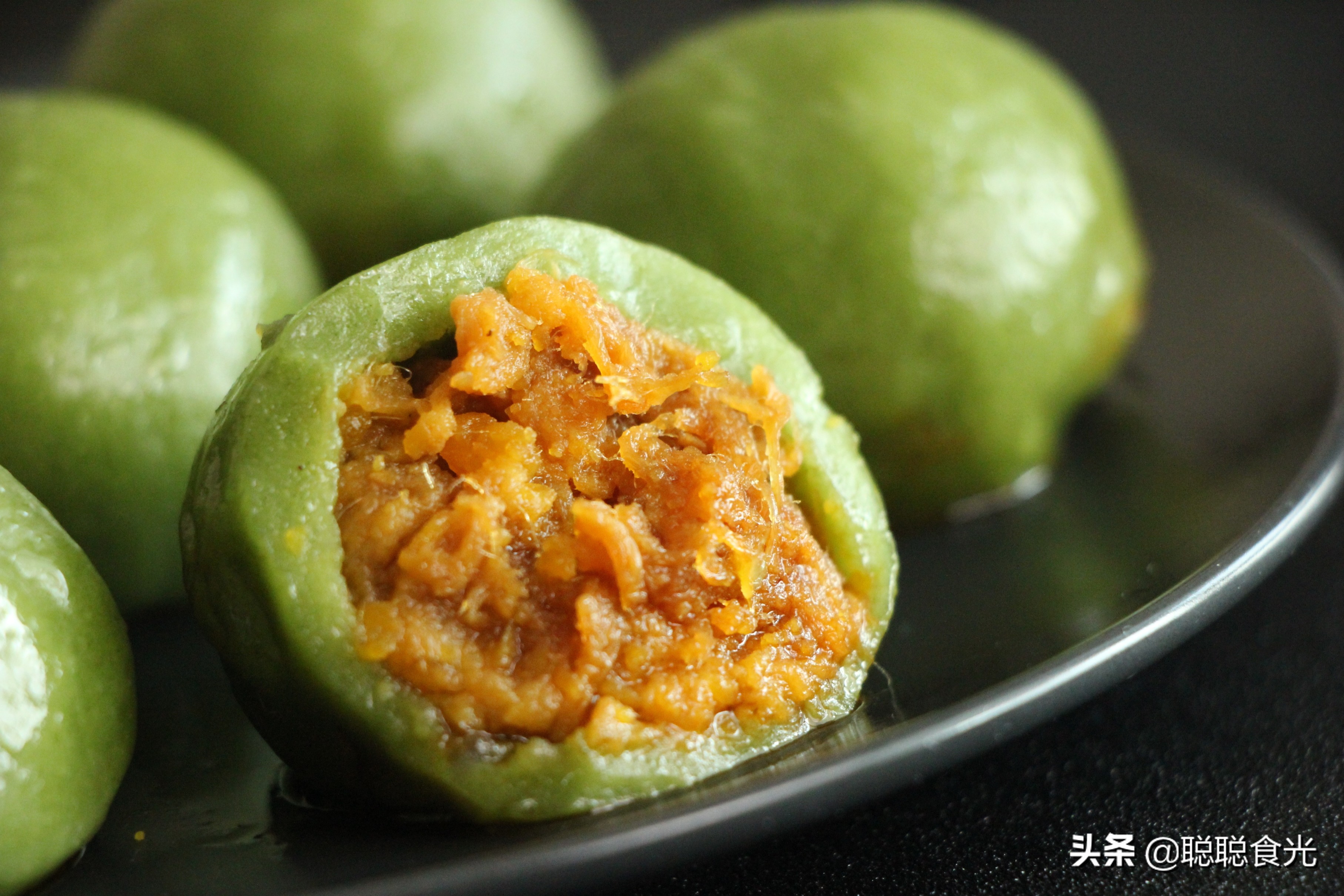 正宗清明青团做法,清明节要吃青团教你在家自制青团