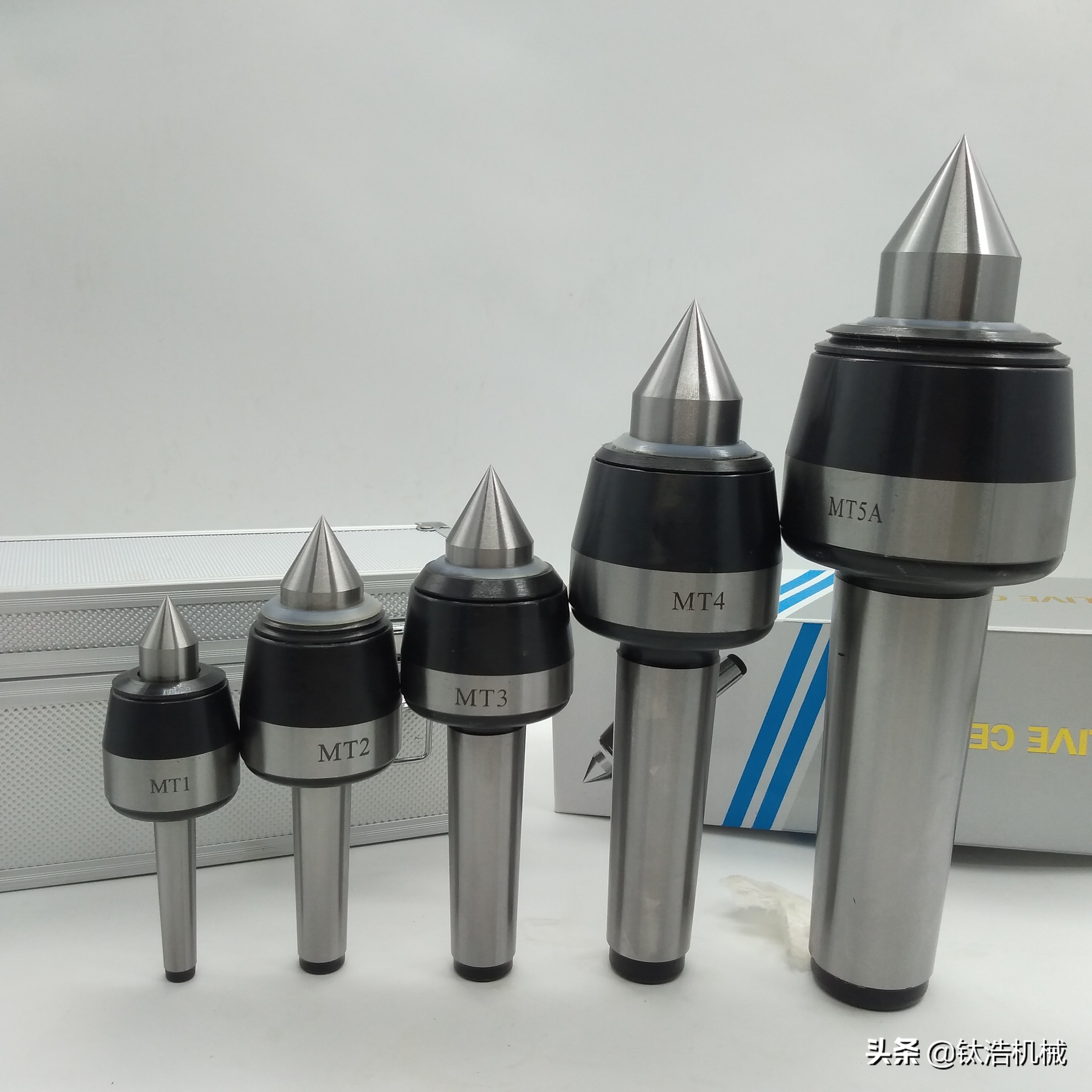 回转顶针怎么换轴承,回转顶针轴承拆卸视频