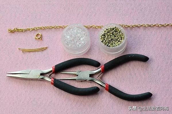 各种珠子串手链的教程,价值不菲的手链