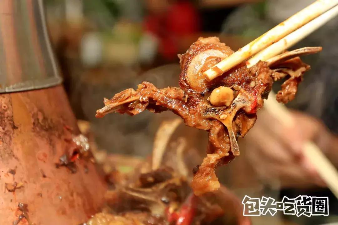 麻将馆里的火锅店,麻将馆的麻辣火锅