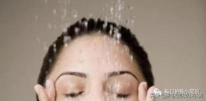 神仙水真的有收缩毛孔的效果吗,毛孔特别粗大用神仙水可以修复吗