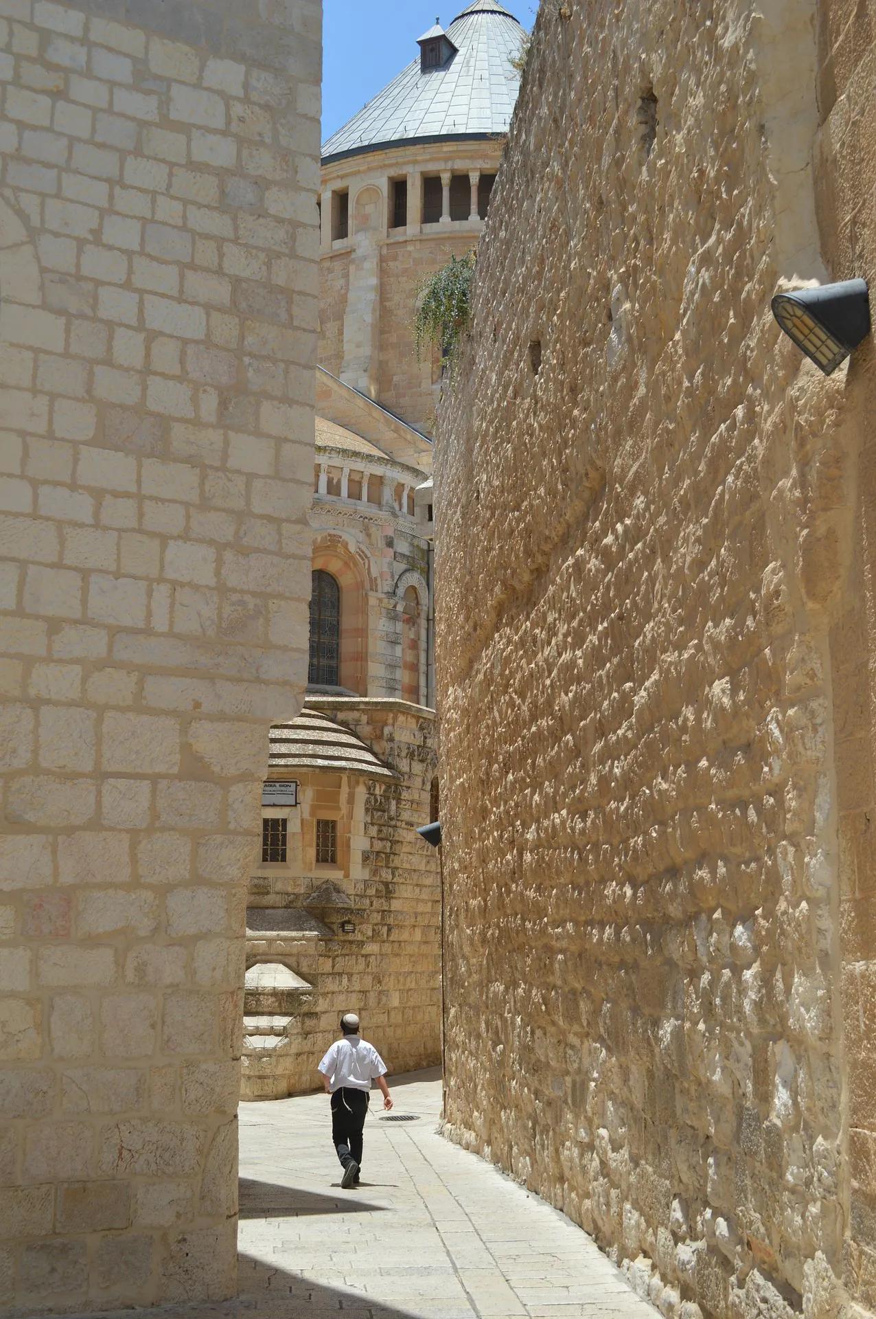 圣地耶路撒冷现状,圣地耶路撒冷多少人