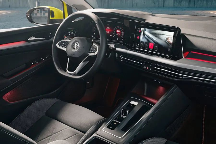 12款高尔夫旅行版和10款汉兰达2.7,高尔夫和新款汉兰达