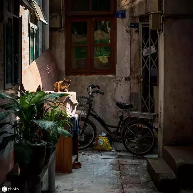 私闯民宅和非法侵入住宅的区别,私闯民宅和非法侵入区别