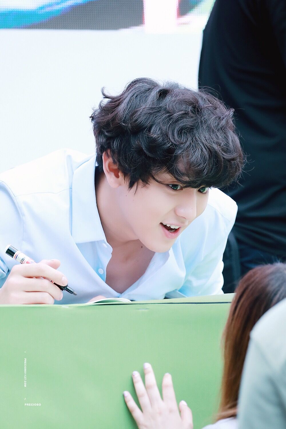 朴灿烈先虐后甜,朴灿烈爱丽发起进攻