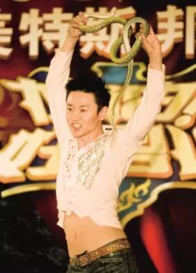 李易峰谈张超完整版,和李易峰一起出道的男孩