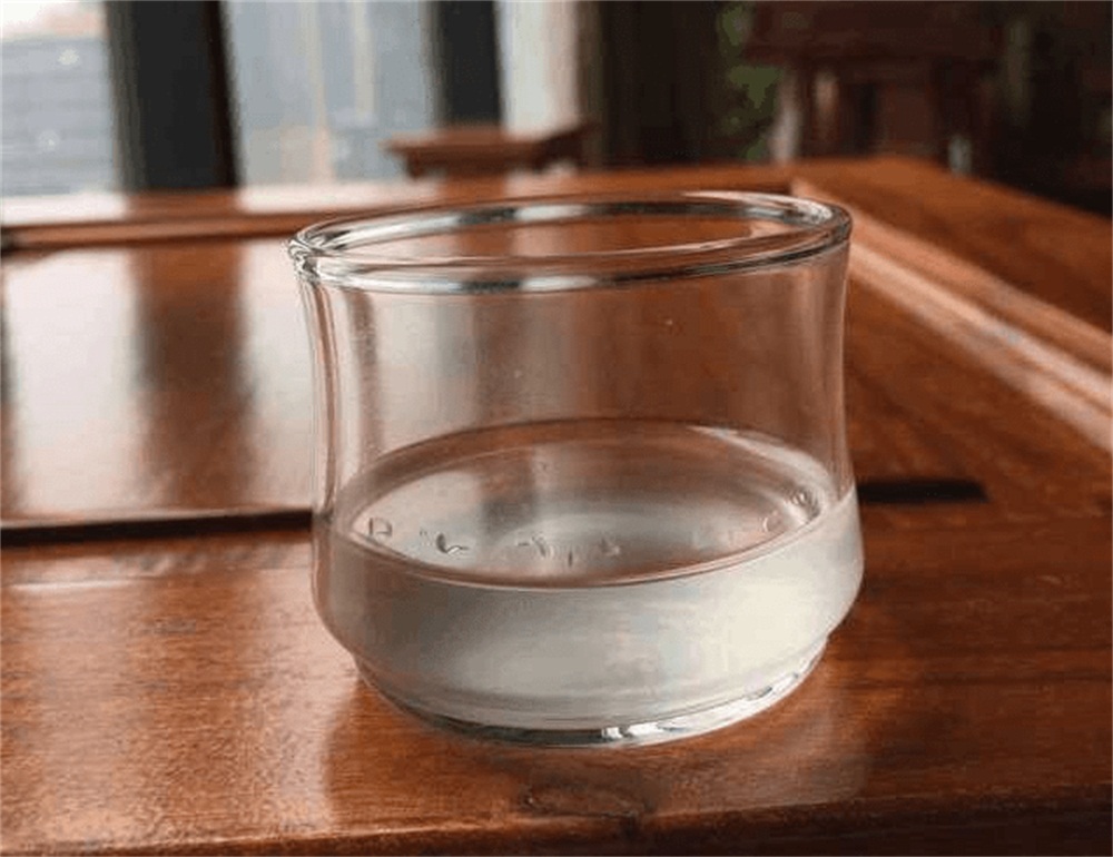 真全粮杨俊丽:粮食又不值钱,为什么国内白酒不能纯粮酿造?