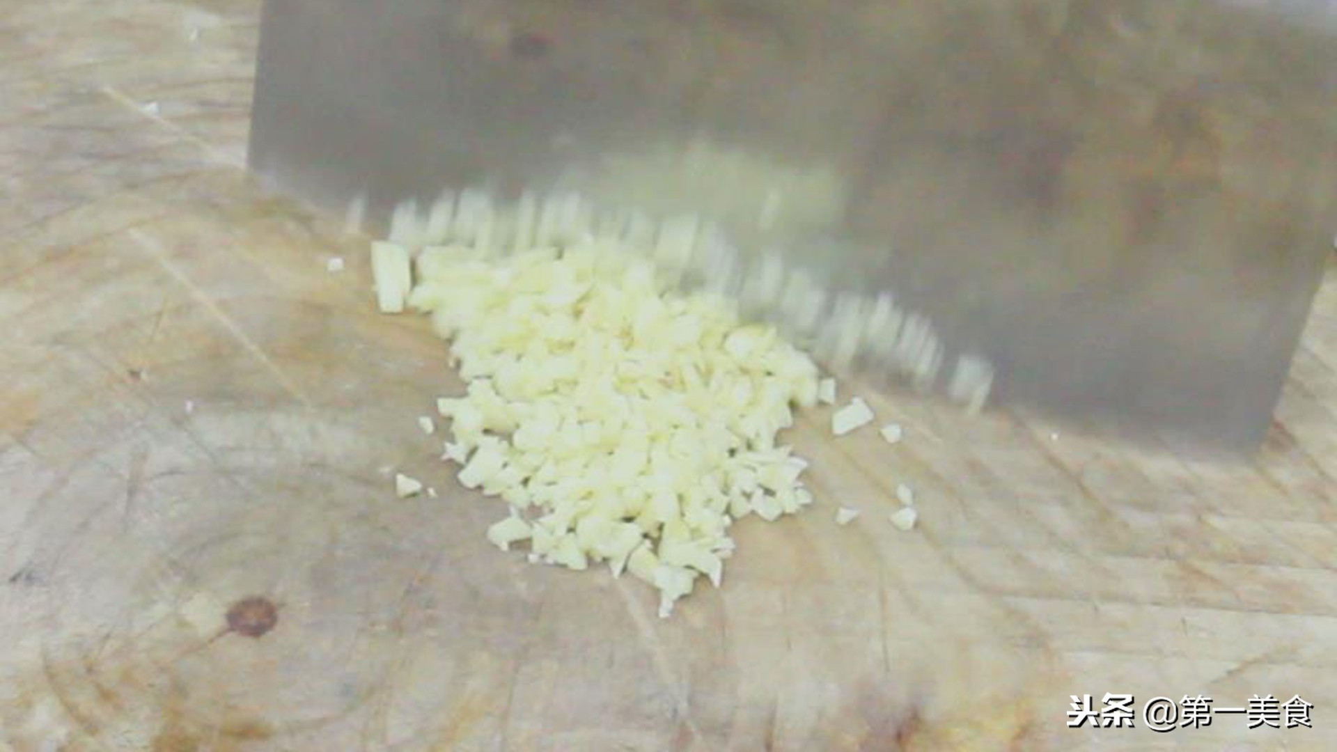 厨师长秘制排骨的做法,厨师长教你做的甜酸排骨