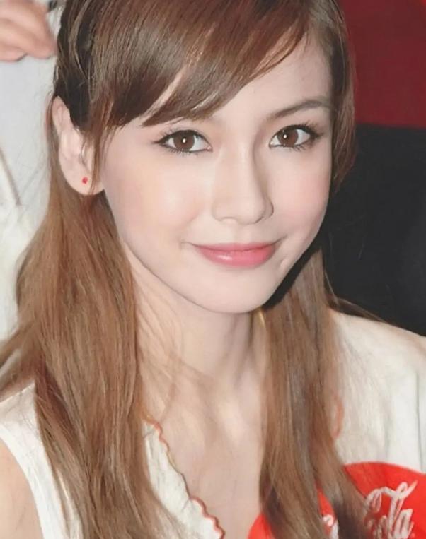 费尽心思嫁入豪门,费尽心思的明星