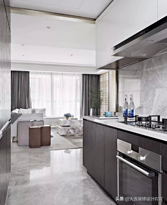 大连现代极简装修风格,现代轻奢装修风格高级感70平