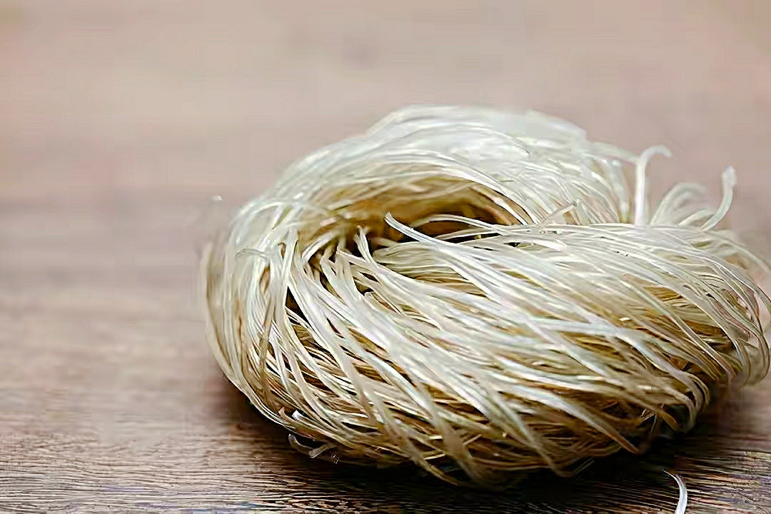 五块钱一斤的红薯粉条是真的吗,5元一斤红薯粉条能吃吗