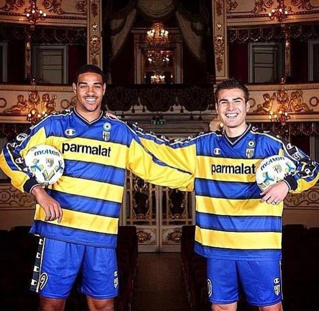 背着美女老婆沾花惹草的意甲神锋，最爱高数题，曾被穆里尼奥雪藏