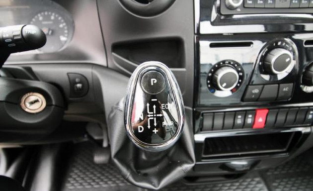 小房车实测,大通生活家v90小额头房车使用感受