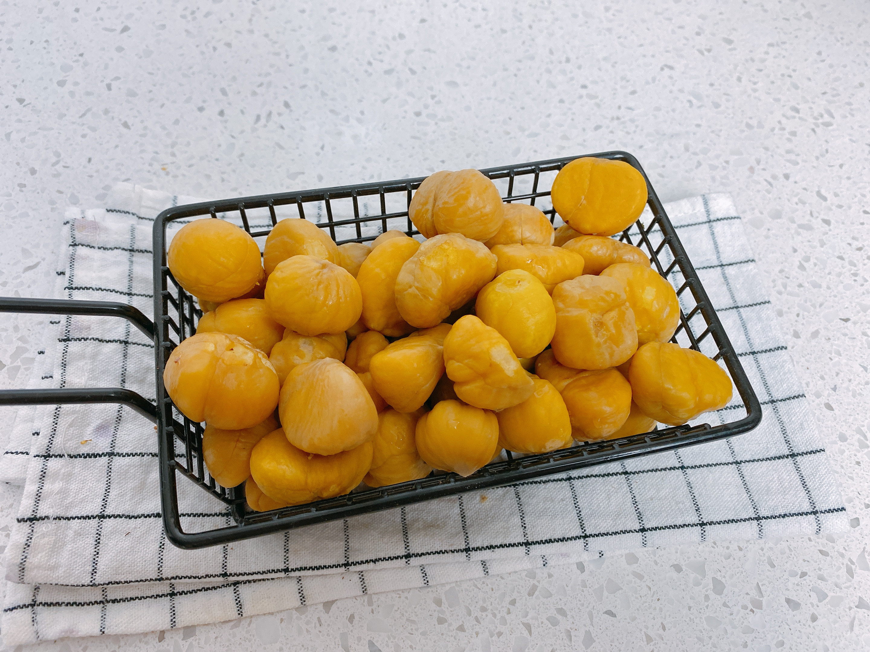 板栗怎么快速剥壳,板栗去壳的快速方法