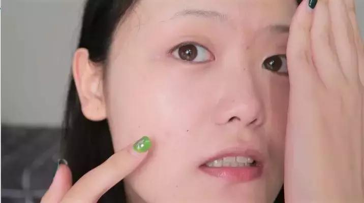 雅诗兰黛沁水和YSL恒久怎么对比,7h对比gt