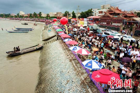 鹿港小镇背后的故事,中西部鹿港小镇
