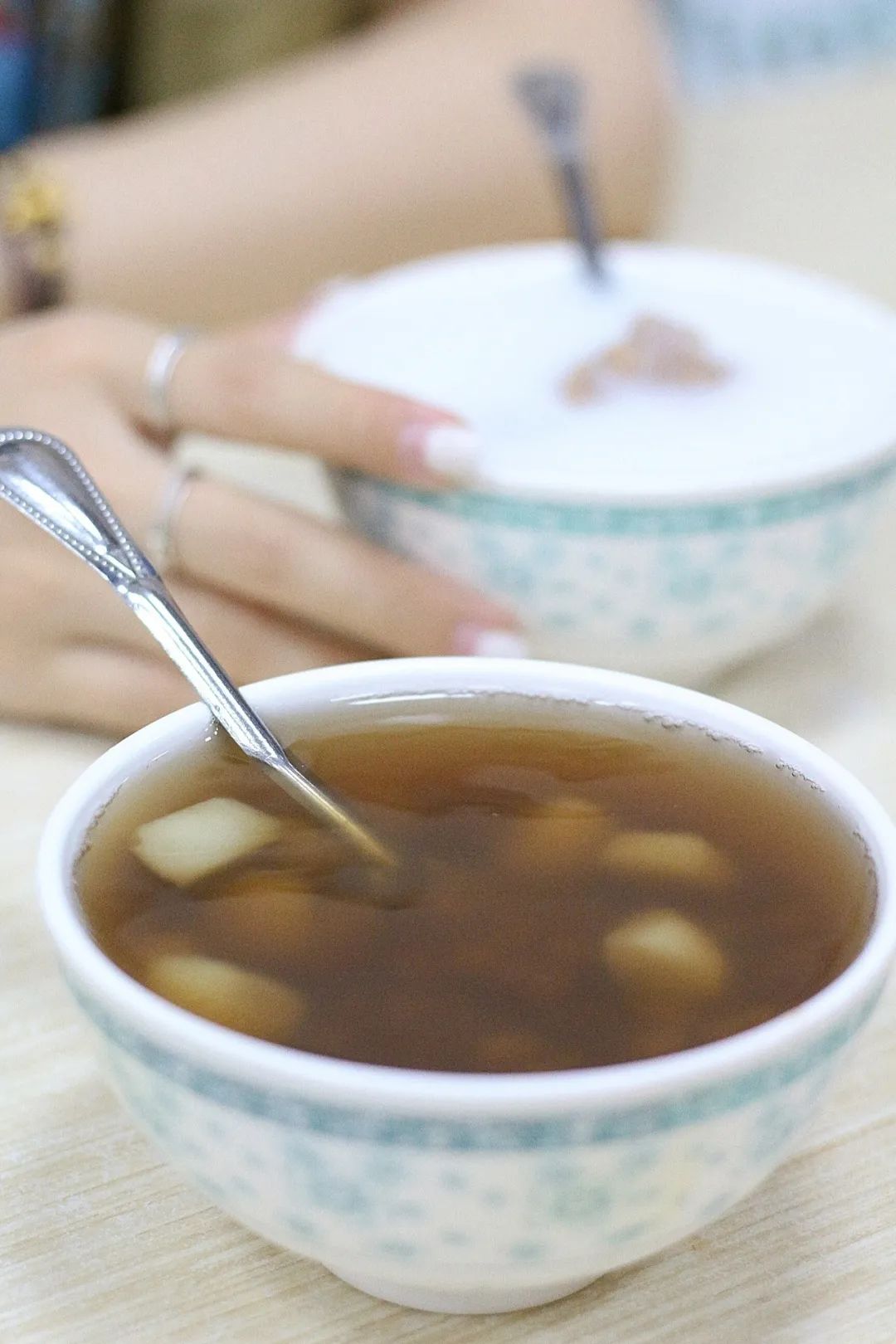 一碗消暑糖水不再怕三伏天,炎炎夏日来碗糖水可好清热解暑