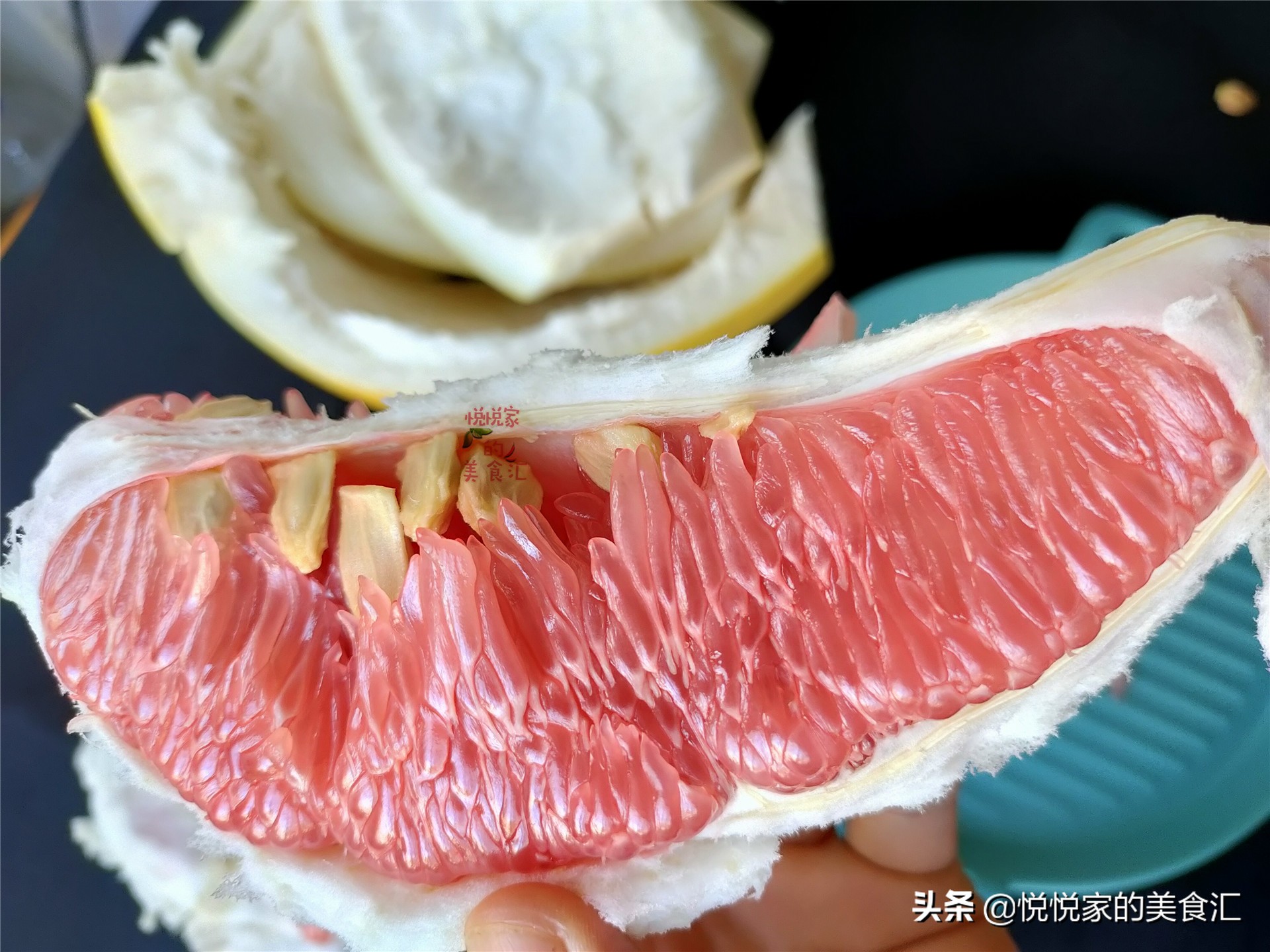 怎样挑柚子才好吃,柚子怎么挑选好吃又多汁