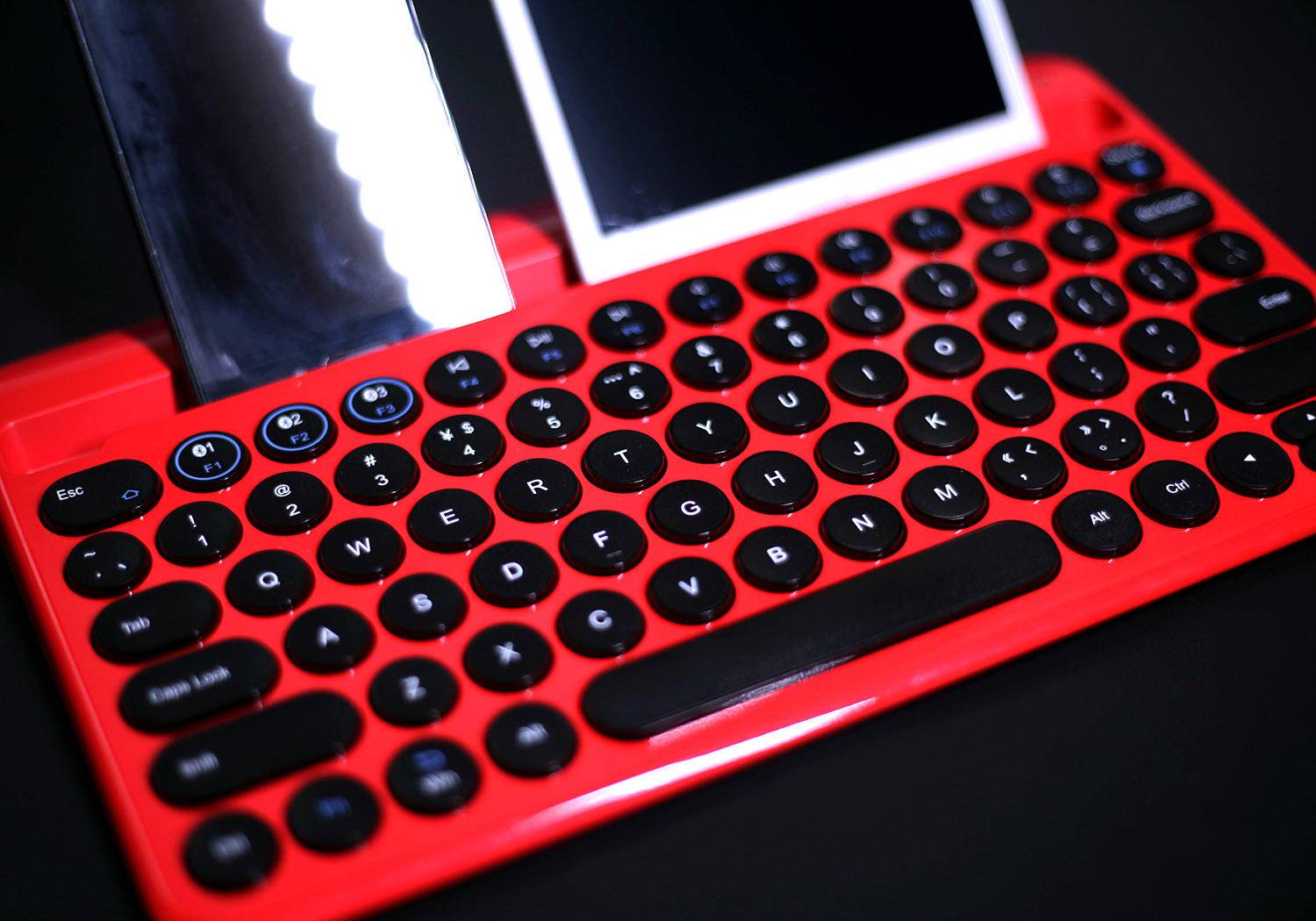 航世bow蓝牙键盘失灵,平板电脑键盘测评